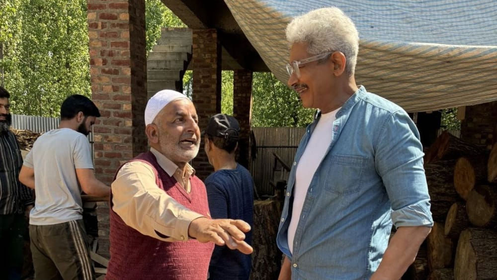 ਹਾਲ ਹੀ ਵਿੱਚ, ਇਸ ਵੱਡੀ ਘਟਨਾ ਤੋਂ ਬਾਅਦ, ਅਤੁਲ ਨੇ ਆਪਣੇ ਅਧਿਕਾਰਤ ਸੋਸ਼ਲ ਮੀਡੀਆ 'ਤੇ ਕਸ਼ਮੀਰ ਜਾਣ ਅਤੇ ਉੱਥੇ ਪਹੁੰਚਣ ਦੀਆਂ ਫੋਟੋਆਂ ਸਾਂਝੀਆਂ ਕੀਤੀਆਂ ਹਨ। ਇਨ੍ਹਾਂ ਸਾਰੀਆਂ ਪੋਸਟਾਂ ਦੇ ਨਾਲ, ਅਦਾਕਾਰ ਨੇ ਹੈਸ਼ਟੈਗ ਕਸ਼ਮੀਰ ਚਲੋ ਦੀ ਵਰਤੋਂ ਕੀਤੀ ਹੈ।