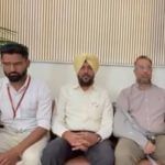 ਪੰਜਾਬ ਵਿੱਚ ਕਸ਼ਮੀਰੀ ਅਤੇ ਹੋਰ ਵਿਦਿਆਰਥੀਆਂ ਵਿਚਕਾਰ ਹੋਈ ਝੜਪ, SSP ਨੇ ਕਿਹਾ- ਮਾਹੌਲ ਖਰਾਬ ਕਰਨ ਵਾਲਿਆਂ ਨਾਲ ਸਖ਼ਤੀ ਨਾਲ ਪੇਸ਼ ਆਵਾਂਗੇ ਪੰਜਾਬ ਵਿੱਚ ਕਸ਼ਮੀਰੀ ਅਤੇ ਹੋਰ ਵਿਦਿਆਰਥੀਆਂ ਵਿਚਕਾਰ ਹੋਈ ਝੜਪ, SSP ਨੇ ਕਿਹਾ- ਮਾਹੌਲ ਖਰਾਬ ਕਰਨ ਵਾਲਿਆਂ ਨਾਲ ਸਖ਼ਤੀ ਨਾਲ ਪੇਸ਼ ਆਵਾਂਗੇ