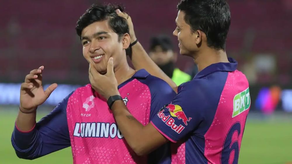 ਵੈਭਵ ਸੂਰਿਆਵੰਸ਼ੀ ਨੇ ਘਰੇਲੂ ਕ੍ਰਿਕਟ ਵਿੱਚ ਵੀ ਆਪਣੀ ਯੋਗਤਾ ਸਾਬਤ ਕੀਤੀ ਹੈ। ਉਨ੍ਹਾਂ ਨੇ ਰਣਜੀ ਟਰਾਫੀ, ਵਿਜੇ ਹਜ਼ਾਰੇ ਟਰਾਫੀ ਅਤੇ ਸਈਅਦ ਮੁਸ਼ਤਾਕ ਅਲੀ ਟਰਾਫੀ ਵਰਗੇ ਮੁਕਾਬਲਿਆਂ ਵਿੱਚ ਆਪਣੇ ਖੇਡ ਨਾਲ ਸਾਰਿਆਂ ਨੂੰ ਹੈਰਾਨ ਕਰ ਦਿੱਤਾ ਹੈ।