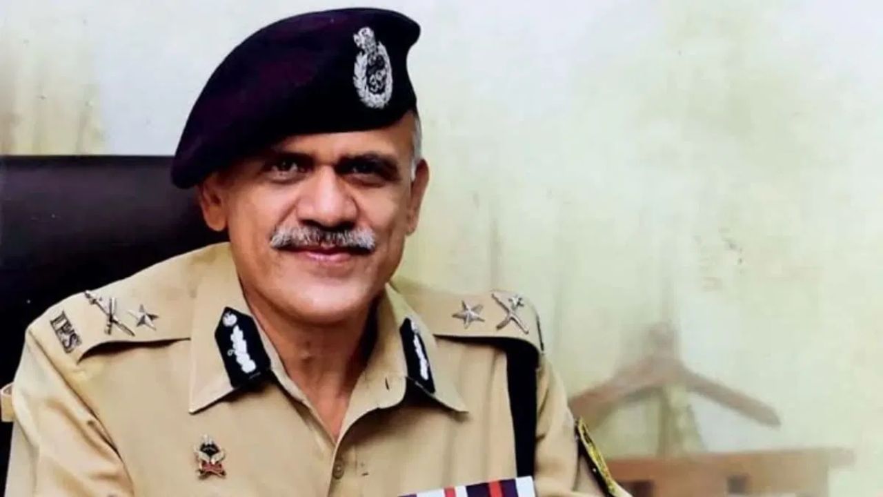 ਕਸਾਬ ਦੇ ਲਈ ਕਾਲ ਬਣ ਕੇ ਆਇਆ ਸੀ ਇਹ IPS ਅਧਿਕਾਰੀ, ਹੁਣ ਤਹੱਵੁਰ ਰਾਣਾ ਤੋਂ ਕਰੇਗਾ ਪੁੱਛਗਿਛ ਕਸਾਬ ਦੇ ਲਈ ਕਾਲ ਬਣ ਕੇ ਆਇਆ ਸੀ ਇਹ IPS ਅਧਿਕਾਰੀ, ਹੁਣ ਤਹੱਵੁਰ ਰਾਣਾ ਤੋਂ ਕਰੇਗਾ ਪੁੱਛਗਿਛ