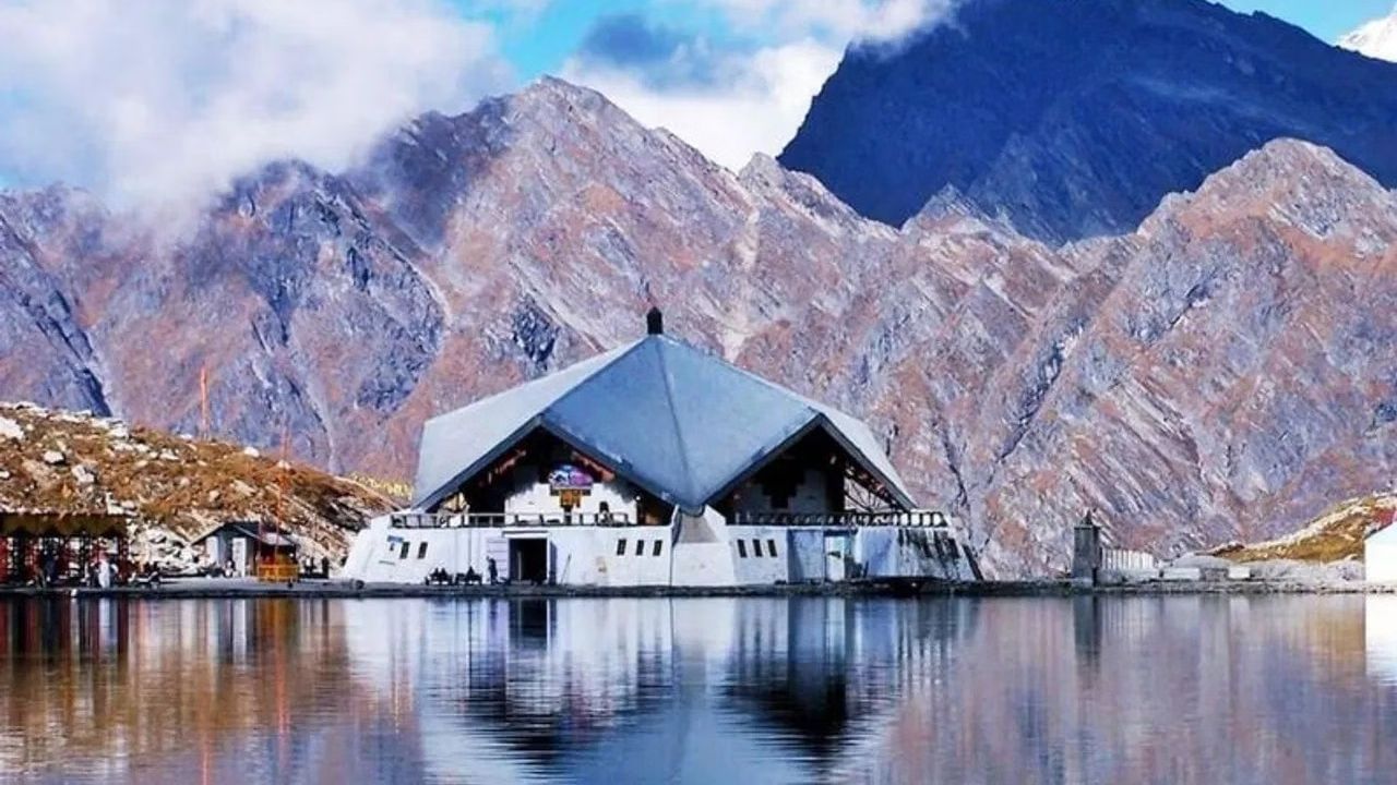 ਸ਼੍ਰੀ ਹੇਮਕੁੰਟ ਸਾਹਿਬ ਯਾਤਰਾ ਦੀਆਂ ਤਿਆਰੀਆਂ ਸ਼ੁਰੂ, ਸ਼ਰਧਾਲੂਆਂ ਦੇ ਲਈ 25 ਮਈ ਤੋਂ ਖੁੱਲ੍ਹਣਗੇ ਕਪਾਟ