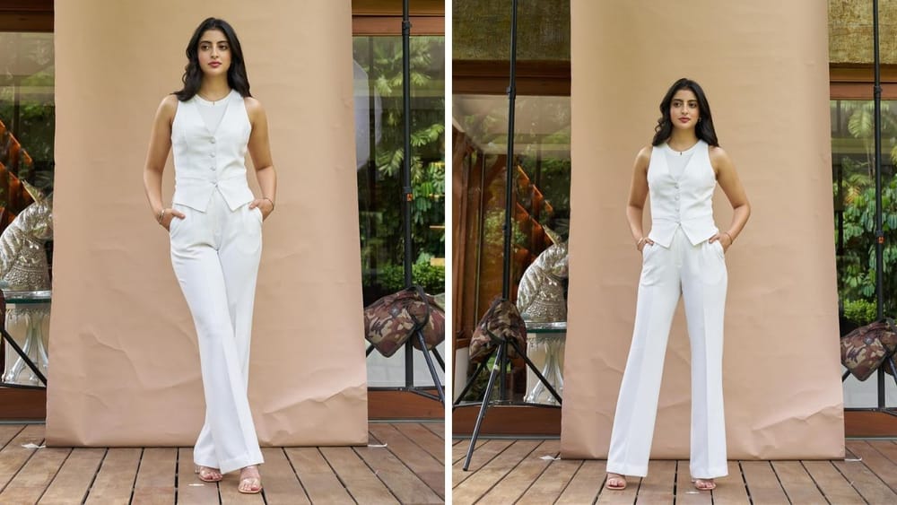 ਜੇਕਰ ਤੁਸੀਂ ਦਫ਼ਤਰ ਲਈ ਸਟਾਈਲਿਸ਼ ਅਤੇ Comfortable ਲੁੱਕ ਚਾਹੁੰਦੇ ਹੋ ਤਾਂ ਨਵਿਆ ਨੰਦਾ ਵਰਗੀ ਲੁੱਕ Recreate ਕਰੋ। ਤੁਸੀਂ ਇਸ ਤਰ੍ਹਾਂ ਦੇ ਥ੍ਰੀ ਪੀਸ ਨੂੰ Wardrobe ਵਿੱਚ ਵੀ ਸ਼ਾਮਲ ਕਰ ਸਕਦੇ ਹੋ।