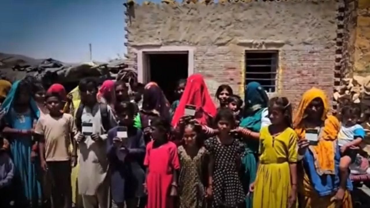 ਪਾਕਿਸਤਾਨੀ ਹਿੰਦੂ ਸ਼ਰਨਾਰਥੀਆਂ ਨੇ ਭਾਰਤ ਸਰਕਾਰ ਤੋਂ ਕੀਤੀ ਵੱਡੀ ਮੰਗ!