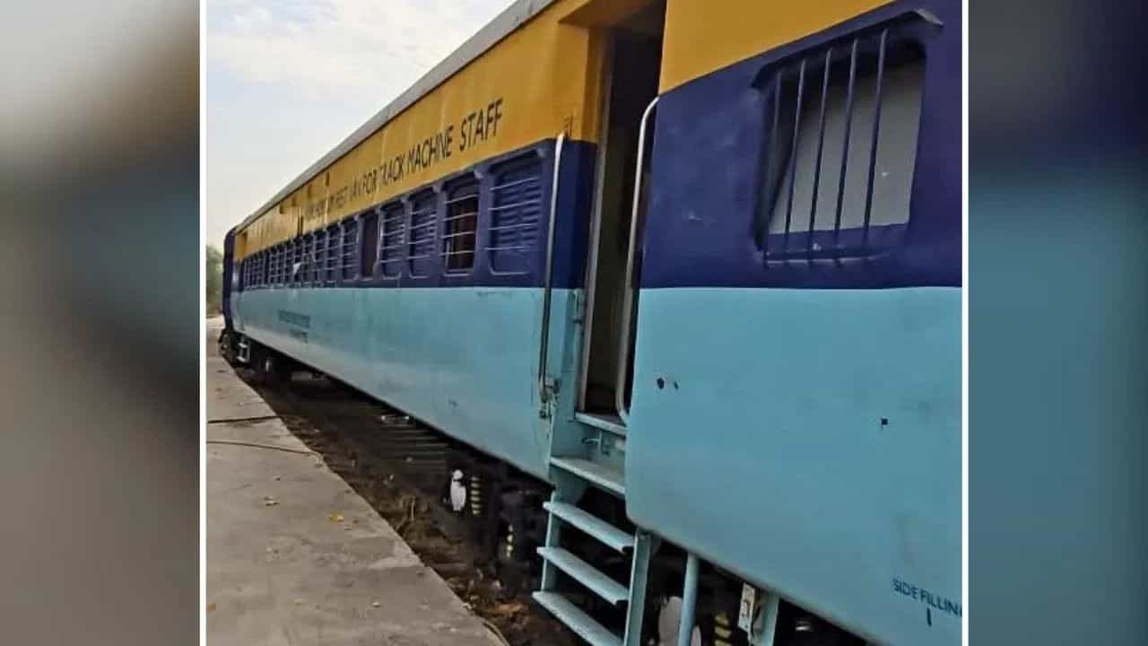 Viral Train Video: ਬਾਹਰੋਂ ਟ੍ਰੇਨ ਦਾ ਡੱਬਾ, ਅੰਦਰ ਵੱਖਰਾ ਦ੍ਰਿਸ਼, ਵੀਡੀਓ ਦੇਖਣ ਤੋਂ ਬਾਅਦ ਹੋ ਜਾਓਗੇ ਹੈਰਾਨ