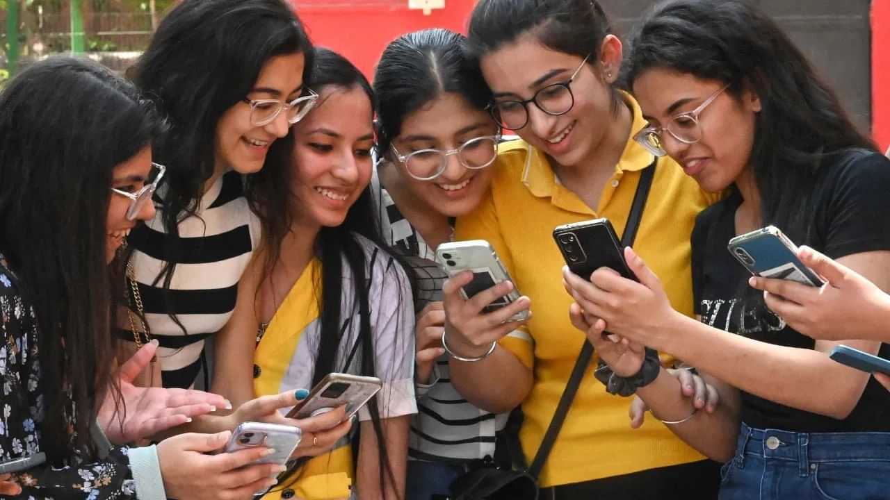 CBSE ਬੋਰਡ 12th Exam ਚ 88.39 ਫੀਸਦੀ ਵਿਦਿਆਰਥੀ ਪਾਸ, ਇੱਥੇ ਚੈੱਕ ਕਰੋ ਇੱਕ ਕੱਲਿਕ ਚ ਰਿਜ਼ਲਟ