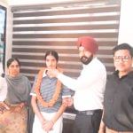 12th Board Topper: ਫਿਰੋਜ਼ਪੁਰ ਦੀ ਮਨਵੀਰ ਨੇ ਮਾਰੀ ਬਾਜ਼ੀ, ਸੂਬੇ ਵਿੱਚੋ ਦੂਜਾ ਸਥਾਨ ਕੀਤਾ ਹਾਸਿਲ 12th Board Topper: ਫਿਰੋਜ਼ਪੁਰ ਦੀ ਮਨਵੀਰ ਨੇ ਮਾਰੀ ਬਾਜ਼ੀ, ਸੂਬੇ ਵਿੱਚੋ ਦੂਜਾ ਸਥਾਨ ਕੀਤਾ ਹਾਸਿਲ