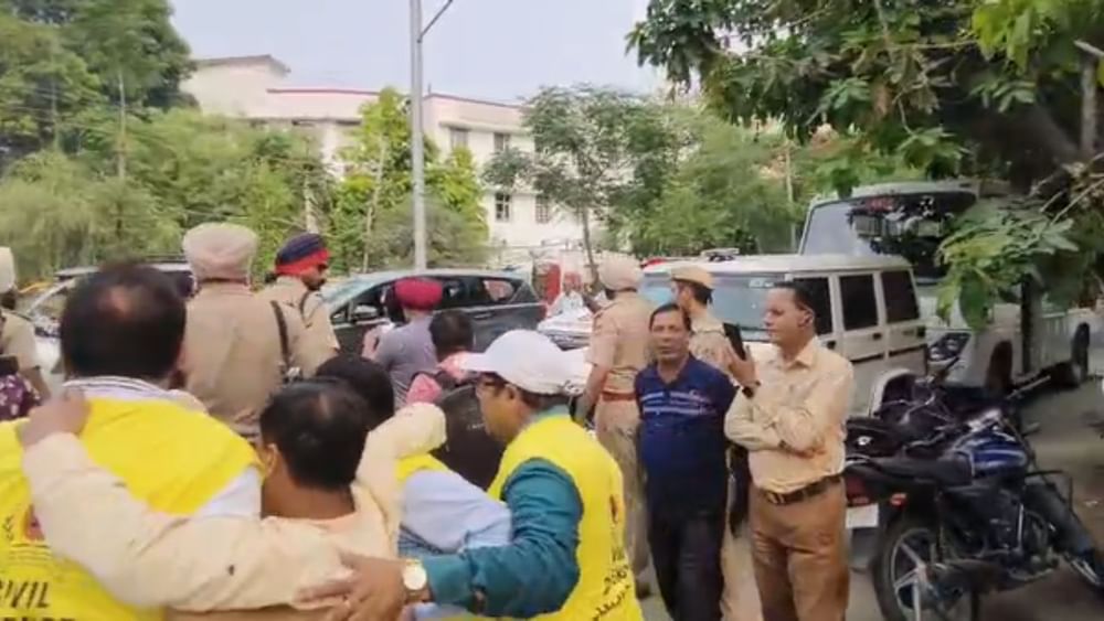 ਪੰਜਾਬ ਦੇ ਅੰਮ੍ਰਿਤਸਰ,ਬਠਿੰਡਾ,ਫਿਰੋਜ਼ਪੁਰ,ਗੁਰਦਾਸਪੁਰ,ਹੁਸ਼ਿਆਰਪੁਰ,ਜਲੰਧਰ,ਲੁਧਿਆਣਾ,ਪਟਿਆਲਾ,ਪਠਾਨਕੋਟ,ਅਜਨਾਮਪੁਰ,ਬਰਨਾਲਾ,ਭਾਖੜਾ-ਨੰਗਲ,ਹਲਵਾਰਾ,ਕੋਟਕਪੁਰਾ,ਬਟਾਲਾ,ਮੋਹਾਲੀ (ਸਾਸਨਗਰ),ਅਬੋਹਰ,ਫਰੀਦਪੁਰ,ਰੋਪੜ,ਸੰਗਰੂਰ  ‘ਚ ਵੀ ਹੋਵੇਗੀ ਮੌਕ ਡ੍ਰਿਲ।