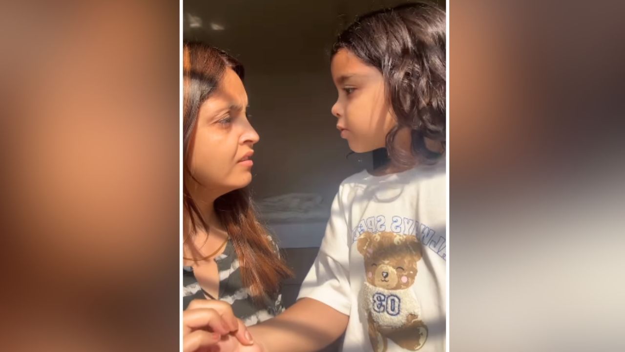 Viral Video: ਮਾਂ-ਧੀ ਦੀ ਇਸ ਵੀਡੀਓ ‘ਚ ਅਜਿਹਾ ਕੀ ਹੈ, ਜਿਸਨੂੰ ਦੇਖਣ ਤੋਂ ਬਾਅਦ ਲੋਕ ਬੋਲੇ – ਅਜਿਹੀਆਂ ਚੀਜ਼ਾਂ ਨੂੰ ਵਧਾਵਾਂ ਨਾ ਦਓ