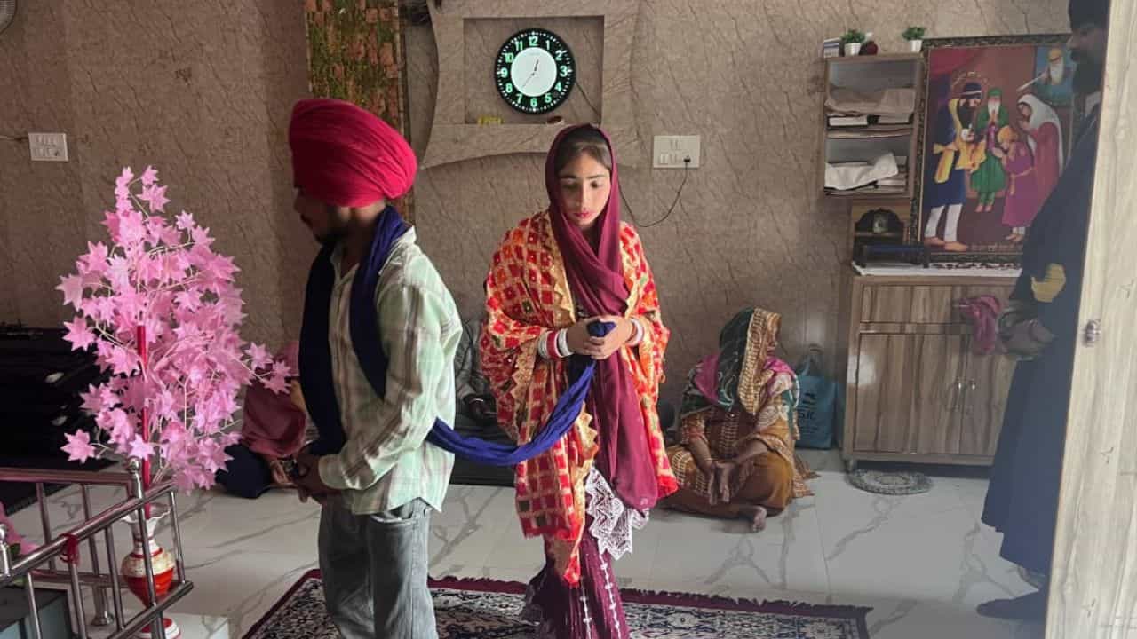 ਅੰਮ੍ਰਿਤਸਰ ਆਨਰ ਕਿਲਿੰਗ ਮਾਮਲੇ ਚ ਨਵਾਂ ਮੋੜ, 2 ਜੂਨ ਨੂੰ ਕਰਵਾਈ ਸੀ ਗੁਰਦੁਆਰਾ ਮੈਰਿਜ਼, ਤਸਵੀਰਾਂ ਆਈਆਂ ਸਾਹਮਣੇ