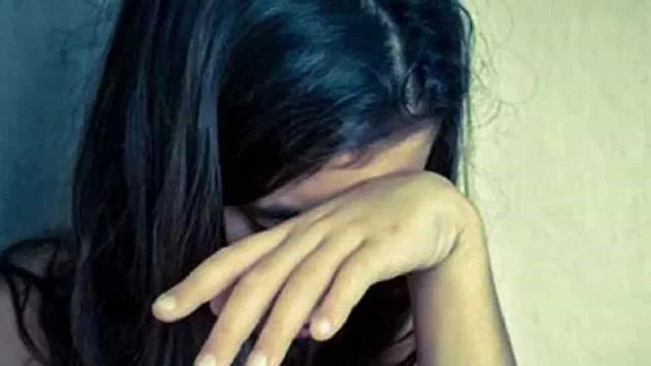 ਸਰਕਾਰ ਨੂੰ ਧੋਖਾ ਦੇਣ ਵਾਲੀ ਸੀ ਪ੍ਰੇਮਿਕਾ, ਬੁਆਏਫ੍ਰੈਂਡ ਨੇ ਸੋਸ਼ਲ ਮੀਡੀਆ ਤੇ ਵਾਇਰਲ ਕਰ ਦਿੱਤਾ ਸੀਕ੍ਰੇਟ ਸਰਕਾਰ ਨੂੰ ਧੋਖਾ ਦੇਣ ਵਾਲੀ ਸੀ ਪ੍ਰੇਮਿਕਾ, ਬੁਆਏਫ੍ਰੈਂਡ ਨੇ ਸੋਸ਼ਲ ਮੀਡੀਆ ਤੇ ਵਾਇਰਲ ਕਰ ਦਿੱਤਾ ਸੀਕ੍ਰੇਟ