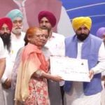 SC ਭਾਈਚਾਰੇ ਦਾ 68 ਕਰੋੜ ਦਾ ਕਰਜ਼ਾ ਮੁਆਫ, CM ਮਾਨ ਨੇ ਵੰਡੇ ਸਰਟੀਫਿਕੇਟ SC ਭਾਈਚਾਰੇ ਦਾ 68 ਕਰੋੜ ਦਾ ਕਰਜ਼ਾ ਮੁਆਫ, CM ਮਾਨ ਨੇ ਵੰਡੇ ਸਰਟੀਫਿਕੇਟ