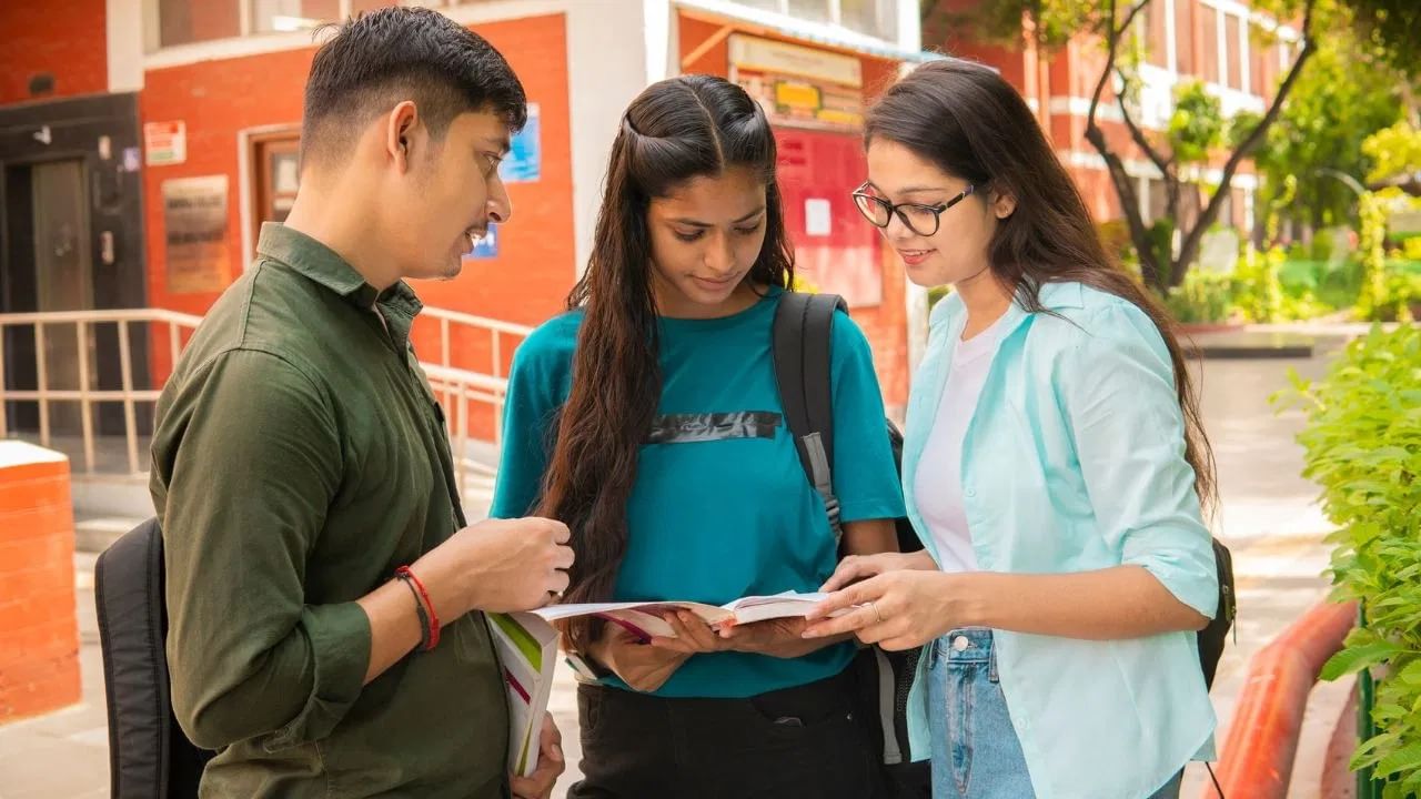 ਹੁਣ ਤੋਂ NEET-JEE ਦੀ ਤਿਆਰੀ ਸ਼ੁਰੂ ਕਰ ਸਕਦੇ ਹਨ 10ਵੀਂ ਪਾਸ ਵਿਦਿਆਰਥੀ, ਇੱਥੇ ਮਿਲੇਗੀ ਮੁਫ਼ਤ ਕੋਚਿੰਗ