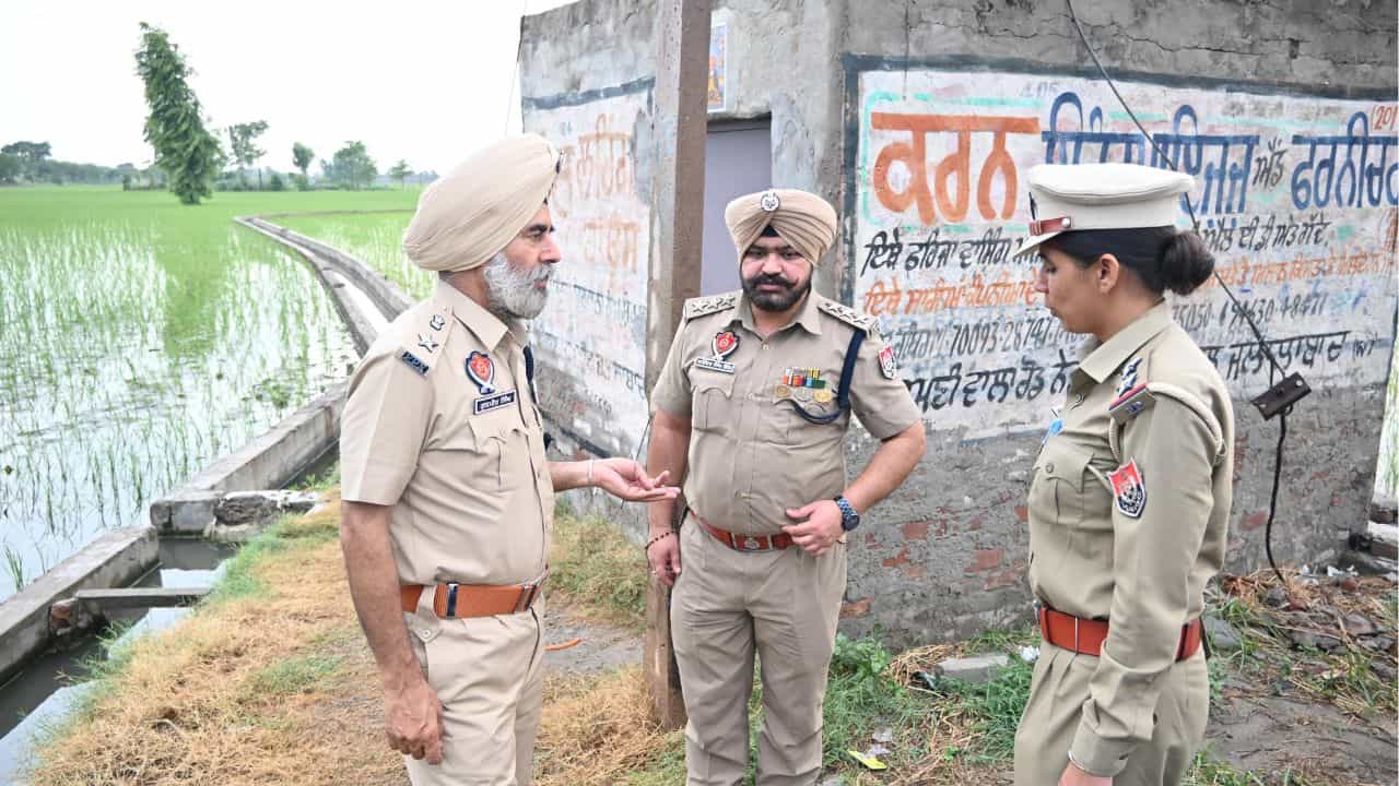 ਜਲਾਲਾਬਾਦ ਚ ਨਸ਼ਾ ਤਸਕਰ ਦਾ ਐਨਕਾਊਂਟਰ, ਪੁਲਿਸ ਨੇ ਲੱਤ ਚ ਮਾਰੀ ਗੋਲੀ, ਗ੍ਰਿਫ਼ਤਾਰ ਜਲਾਲਾਬਾਦ ਚ ਨਸ਼ਾ ਤਸਕਰ ਦਾ ਐਨਕਾਊਂਟਰ, ਪੁਲਿਸ ਨੇ ਲੱਤ ਚ ਮਾਰੀ ਗੋਲੀ, ਗ੍ਰਿਫ਼ਤਾਰ