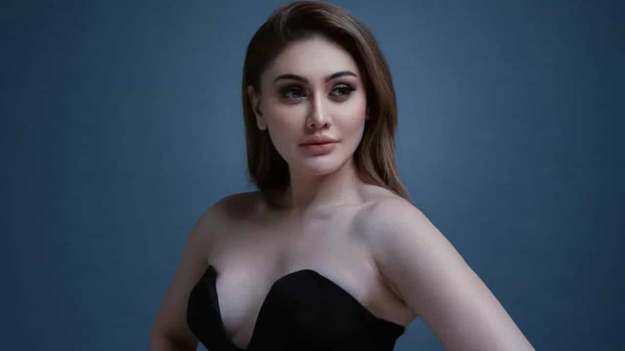 ਸ਼ੇਫਾਲੀ ਜਰੀਵਾਲਾ ਜਵਾਨ ਦਿਖਣ ਲਈ ਕਰਵਾ ਰਹੀ ਸੀ ਇਲਾਜ, ਕੀ ਦਵਾਈ ਨੇ ਦਿਲ ਤੇ ਅਸਰ ਕੀਤਾ?