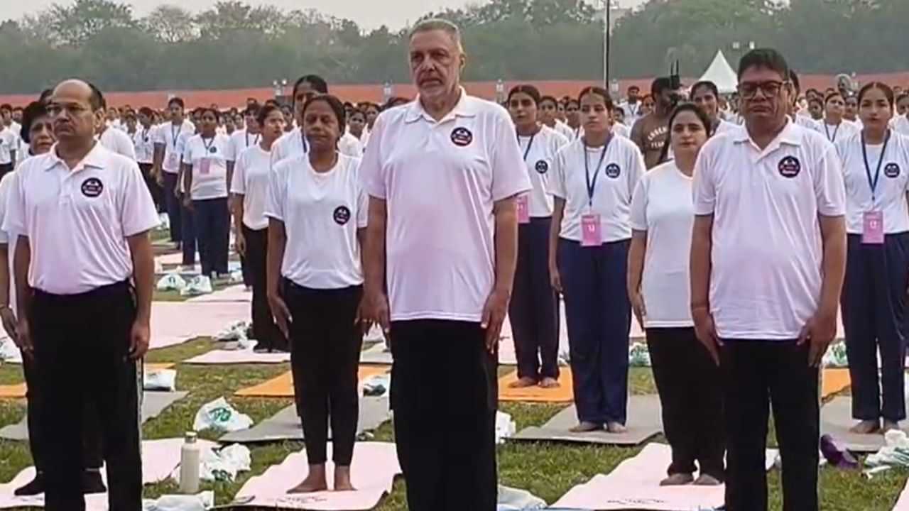 ਜਲੰਧਰ ਚ ਸੀਐਮ ਦੀ ਯੋਗਸ਼ਾਲਾ, ਸਿਹਤ ਮੰਤਰੀ ਡਾ. ਬਲਬੀਰ ਸਿੰਘ ਨੇ ਲਿਆ ਭਾਗ, ਕੀਤੇ ਯੋਗ ਆਸਣ ਜਲੰਧਰ ਚ ਸੀਐਮ ਦੀ ਯੋਗਸ਼ਾਲਾ, ਸਿਹਤ ਮੰਤਰੀ ਡਾ. ਬਲਬੀਰ ਸਿੰਘ ਨੇ ਲਿਆ ਭਾਗ, ਕੀਤੇ ਯੋਗ ਆਸਣ