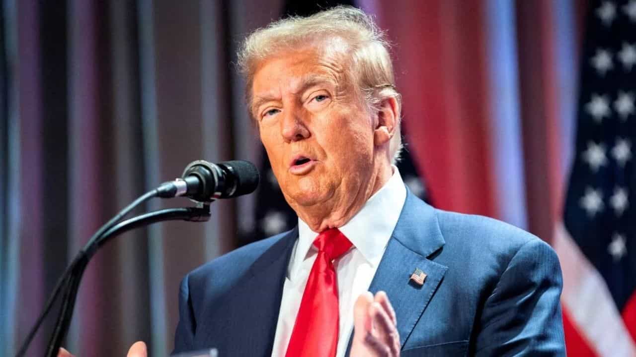 ਭਾਰਤ ਤੇ ਅਮਰੀਕਾ ਵਿਚਕਾਰ ਹੋਣ ਵਾਲੀ ਹੈ ਬਹੁੱਤ ਵੱਡੀ ਟ੍ਰੇਡ ਡੀਲ, ਟਰੰਪ ਨੇ ਦਿੱਤੇ ਸੰਕੇਤ ਭਾਰਤ ਤੇ ਅਮਰੀਕਾ ਵਿਚਕਾਰ ਹੋਣ ਵਾਲੀ ਹੈ ਬਹੁੱਤ ਵੱਡੀ ਟ੍ਰੇਡ ਡੀਲ, ਟਰੰਪ ਨੇ ਦਿੱਤੇ ਸੰਕੇਤ