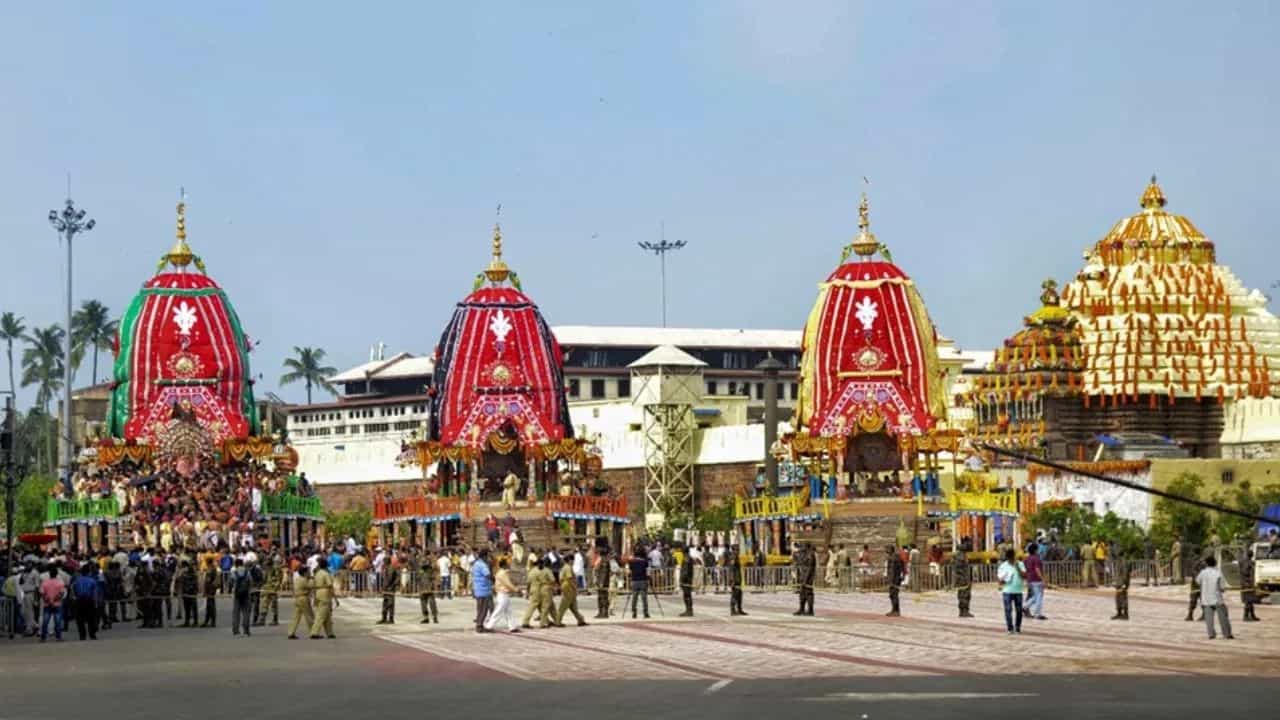Jagannath Rath Yatra 2025: ਜੇਕਰ ਤੁਸੀਂ ਜਗਨਨਾਥ ਰਥ ਯਾਤਰਾ ਵਿੱਚ ਸ਼ਾਮਲ ਨਹੀਂ ਹੋ ਪਾ ਰਹੇ, ਤਾਂ ਘਰ ਬੈਠੇ ਕਰੋ ਇਹ ਉਪਾਅ, ਮਿਲਣਗੇ ਸ਼ੁਭ ਨਤੀਜੇ!