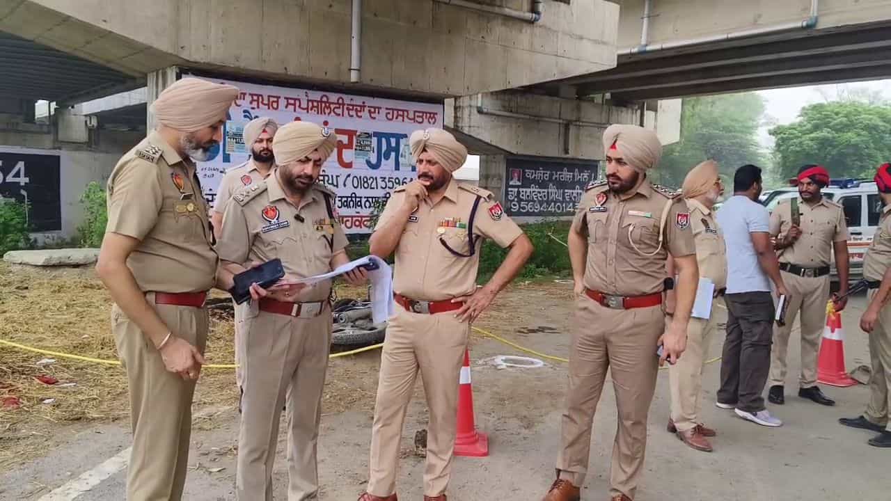 ਜਲੰਧਰ ਦਿਹਾਤੀ ਪੁਲਿਸ ਵੱਲੋਂ 2 ਗੈਂਗਸਟਰਾਂ ਦਾ ਐਨਕਾਉਂਟਰ, ਕਈ ਮਾਮਲਿਆਂ ਚ ਸਨ ਲੋੜੀਂਦੇ