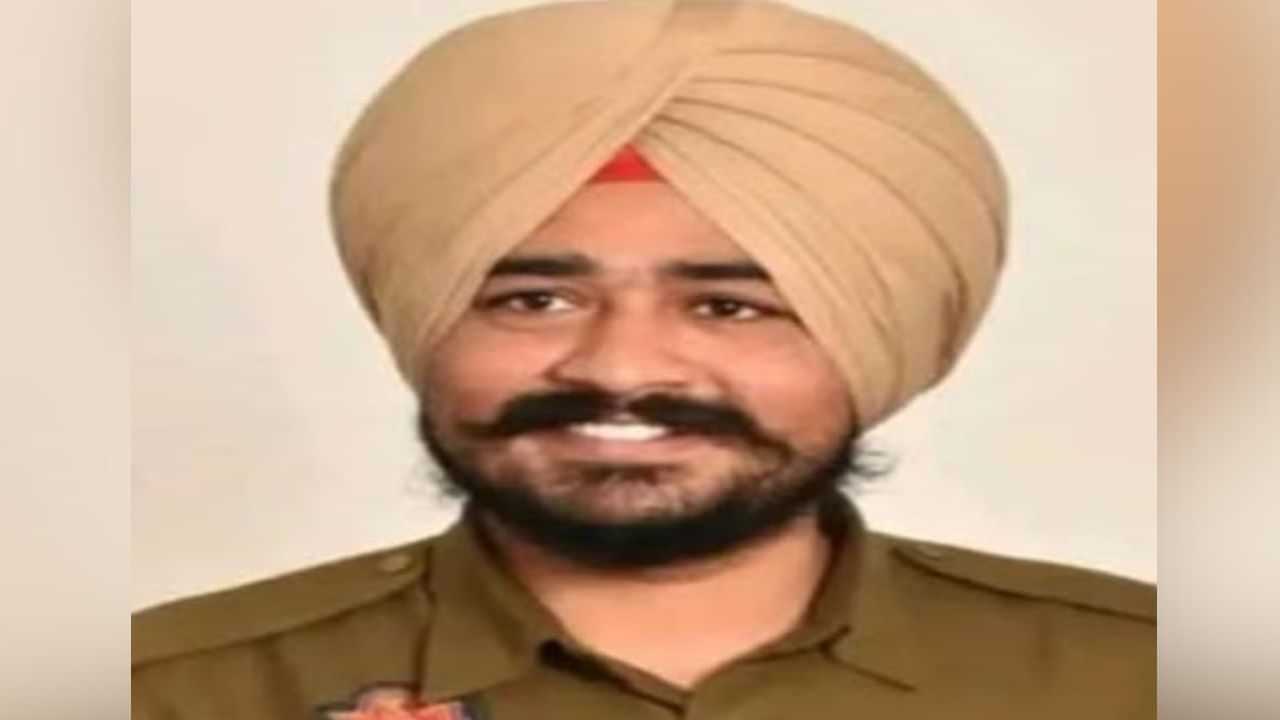 ਲਾਪਤਾ ਪੁਲਿਸ ਮੁਲਾਜ਼ਮ ਸਤਿੰਦਰ ਸਿੰਘ 14 ਦਿਨਾਂ ਬਾਅਦ ਮਿਲੇ, ਪਰਿਵਾਰ ਨੂੰ ਸੌਂਪਿਆ; ਵਿਭਾਗ ਨੇ ਛੱਟੀ ਤੇ ਭੇਜਿਆ
