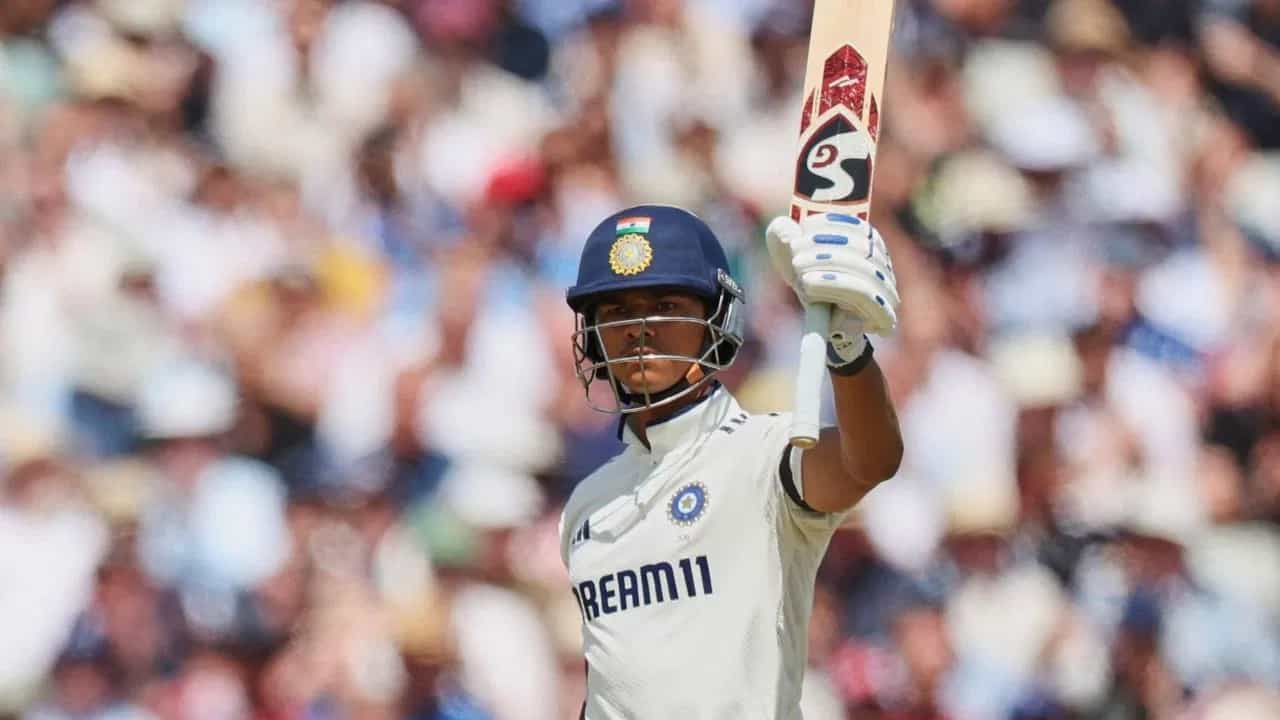 ਮੈਨਚੈਸਟਰ ਟੈਸਟ ਦੇ ਪਹਿਲੇ ਦਿਨ ਦਾ ਖੇਡ ਖਤਮ, ਭਾਰਤ ਦਾ ਸਕੋਰ 264/4 ਮੈਨਚੈਸਟਰ ਟੈਸਟ ਦੇ ਪਹਿਲੇ ਦਿਨ ਦਾ ਖੇਡ ਖਤਮ, ਭਾਰਤ ਦਾ ਸਕੋਰ 264/4