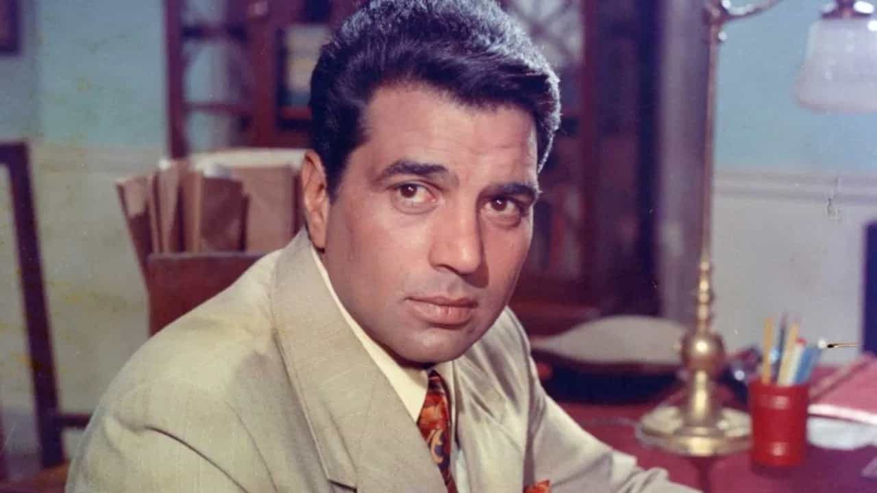 ਰੇਲਵੇ ਵਿੱਚ ਕਿਹੜੀ ਨੌਕਰੀ ਕਰਦੇ ਸਨ ਧਰਮਿੰਦਰ? ਮਿਲਦੀ ਸੀ ਸਿਰਫ਼ ਇੰਨੀ ਸੈਲਰੀ ਰੇਲਵੇ ਵਿੱਚ ਕਿਹੜੀ ਨੌਕਰੀ ਕਰਦੇ ਸਨ ਧਰਮਿੰਦਰ? ਮਿਲਦੀ ਸੀ ਸਿਰਫ਼ ਇੰਨੀ ਸੈਲਰੀ