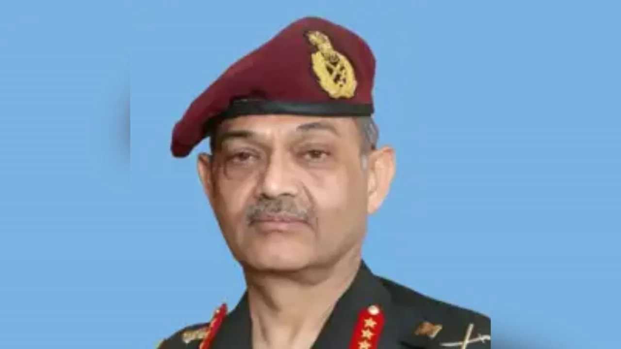 ਲੈਫਟੀਨੈਂਟ ਜਨਰਲ ਪੁਸ਼ਪੇਂਦਰ ਸਿੰਘ ਹੋਣਗੇ ਫੌਜ ਦੇ ਅਗਲੇ ਵਾਈਸ ਚੀਫ, 1 ਅਗਸਤ ਨੂੰ ਸੰਭਾਲਣਗੇ ਅਹੁਦਾ ਲੈਫਟੀਨੈਂਟ ਜਨਰਲ ਪੁਸ਼ਪੇਂਦਰ ਸਿੰਘ ਹੋਣਗੇ ਫੌਜ ਦੇ ਅਗਲੇ ਵਾਈਸ ਚੀਫ, 1 ਅਗਸਤ ਨੂੰ ਸੰਭਾਲਣਗੇ ਅਹੁਦਾ