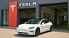 ਭਾਰਤ 'ਚ ਖੁੱਲ੍ਹ ਗਿਆ Tesla ਦਾ ਪਹਿਲਾ ਸ਼ੋਅਰੂਮ , 60 ਲੱਖ 'ਚ ਮਿਲੇਗੀ ਇਹ ਕਾਰ ਭਾਰਤ 'ਚ ਖੁੱਲ੍ਹ ਗਿਆ Tesla ਦਾ ਪਹਿਲਾ ਸ਼ੋਅਰੂਮ , 60 ਲੱਖ 'ਚ ਮਿਲੇਗੀ ਇਹ ਕਾਰ...