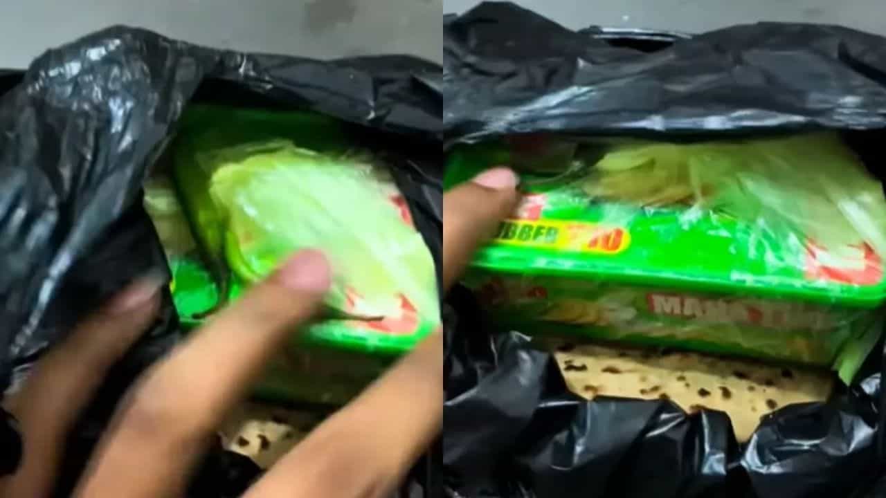 ਨਹੀਂ ਮਿਲਿਆ ਟਿਫਨ ਤਾਂ ਮਾਂ ਨੇ Special ਡੱਬੇ ਚ ਪੈਕ ਕੀਤਾ ਲੰਚ, VIDEO ਵਿੱਚ ਨਜ਼ਰ ਆਇਆ ਮਾਂ ਦਾ ਪਿਆਰ ਨਹੀਂ ਮਿਲਿਆ ਟਿਫਨ ਤਾਂ ਮਾਂ ਨੇ Special ਡੱਬੇ ਚ ਪੈਕ ਕੀਤਾ ਲੰਚ, VIDEO ਵਿੱਚ ਨਜ਼ਰ ਆਇਆ ਮਾਂ ਦਾ ਪਿਆਰ