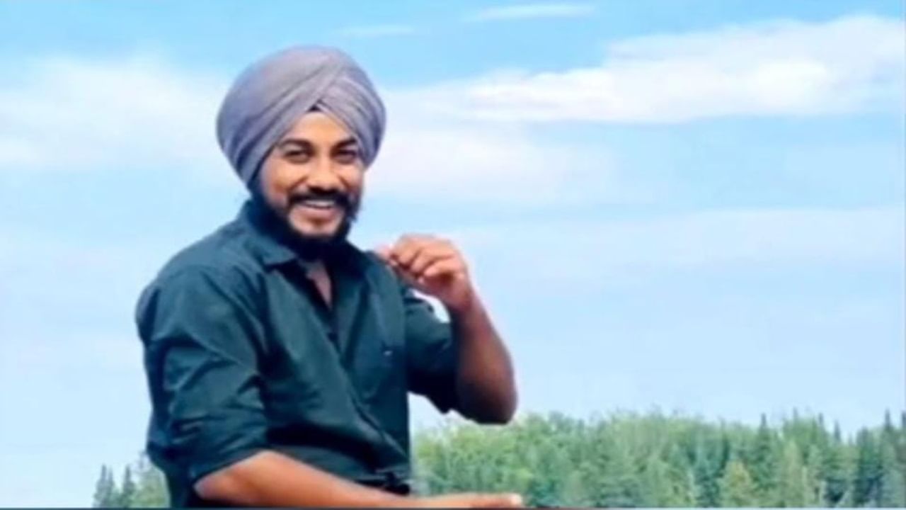 ਕੈਨੇਡਾ ਦੀ ਝੀਲ ‘ਚੋਂ ਮਿਲੀ ਪੰਜਾਬੀ ਨੌਜਵਾਨ ਦੀ ਲਾਸ਼, ਪਰਿਵਾਰ ਵਾਲਿਆਂ ਨੇ ਕਤਲ ਦਾ ਲਗਾਇਆ ਇਲਜ਼ਾਮ, ਮਾਂ ਤੇ ਬਜ਼ੁਰਗ ਦਾਦੀ ਨੂੰ ਛੱਡ ਗਿਆ ਪਿੱਛੇ ਕੈਨੇਡਾ ਦੀ ਝੀਲ ‘ਚੋਂ ਮਿਲੀ ਪੰਜਾਬੀ ਨੌਜਵਾਨ ਦੀ ਲਾਸ਼, ਪਰਿਵਾਰ ਵਾਲਿਆਂ ਨੇ ਕਤਲ ਦਾ ਲਗਾਇਆ ਇਲਜ਼ਾਮ, ਮਾਂ ਤੇ ਬਜ਼ੁਰਗ ਦਾਦੀ ਨੂੰ ਛੱਡ ਗਿਆ ਪਿੱਛੇ