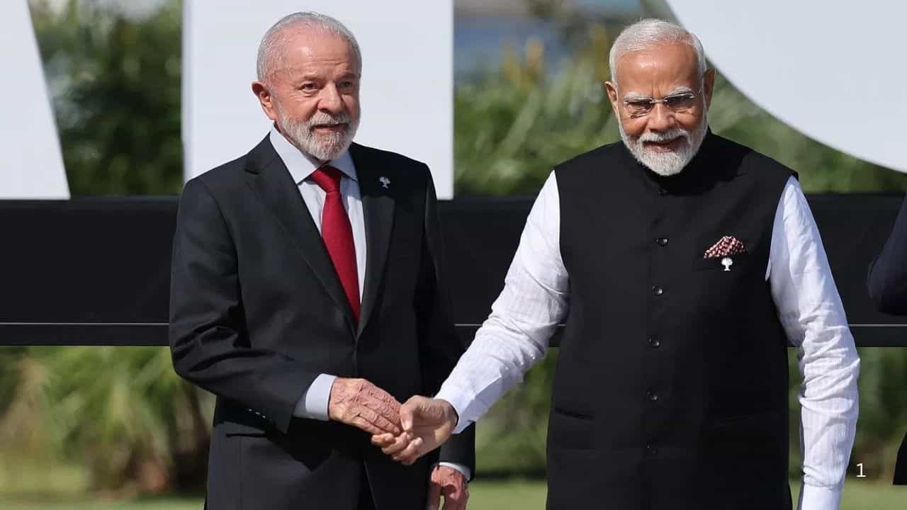 Tariff ਨੂੰ ਲੈ ਕੇ ਭਾਰਤ ਦੇ ਸਮਰਥਨ ਚ ਉੱਤਰੇ ਬ੍ਰਾਜ਼ੀਲ ਦੇ ਰਾਸ਼ਟਰਪਤੀ, Trump ਦੀ ਪੇਸ਼ਕਸ਼ ਨੂੰ ਠੂਕਰਾਇਆ, ਮੋਦੀ ਨਾਲ ਕਰਨਗੇ ਗੱਲ Tariff ਨੂੰ ਲੈ ਕੇ ਭਾਰਤ ਦੇ ਸਮਰਥਨ ਚ ਉੱਤਰੇ ਬ੍ਰਾਜ਼ੀਲ ਦੇ ਰਾਸ਼ਟਰਪਤੀ, Trump ਦੀ ਪੇਸ਼ਕਸ਼ ਨੂੰ ਠੂਕਰਾਇਆ, ਮੋਦੀ ਨਾਲ ਕਰਨਗੇ ਗੱਲ