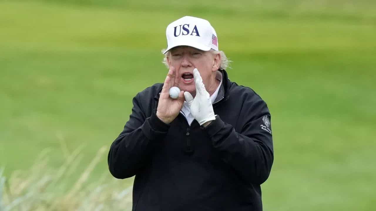 ਟਰੰਪ ਦੇ ਨਿਸ਼ਾਨੇ ਤੇ ਭਾਰਤ, ਫਾਰਮਾ ਤੇ 250% ਟੈਰਿਫ ਲਗਾ ਕੇ ਘਟ ਕਰੇਗਾ ਤਾਕਤ ਟਰੰਪ ਦੇ ਨਿਸ਼ਾਨੇ ਤੇ ਭਾਰਤ, ਫਾਰਮਾ ਤੇ 250% ਟੈਰਿਫ ਲਗਾ ਕੇ ਘਟ ਕਰੇਗਾ ਤਾਕਤ