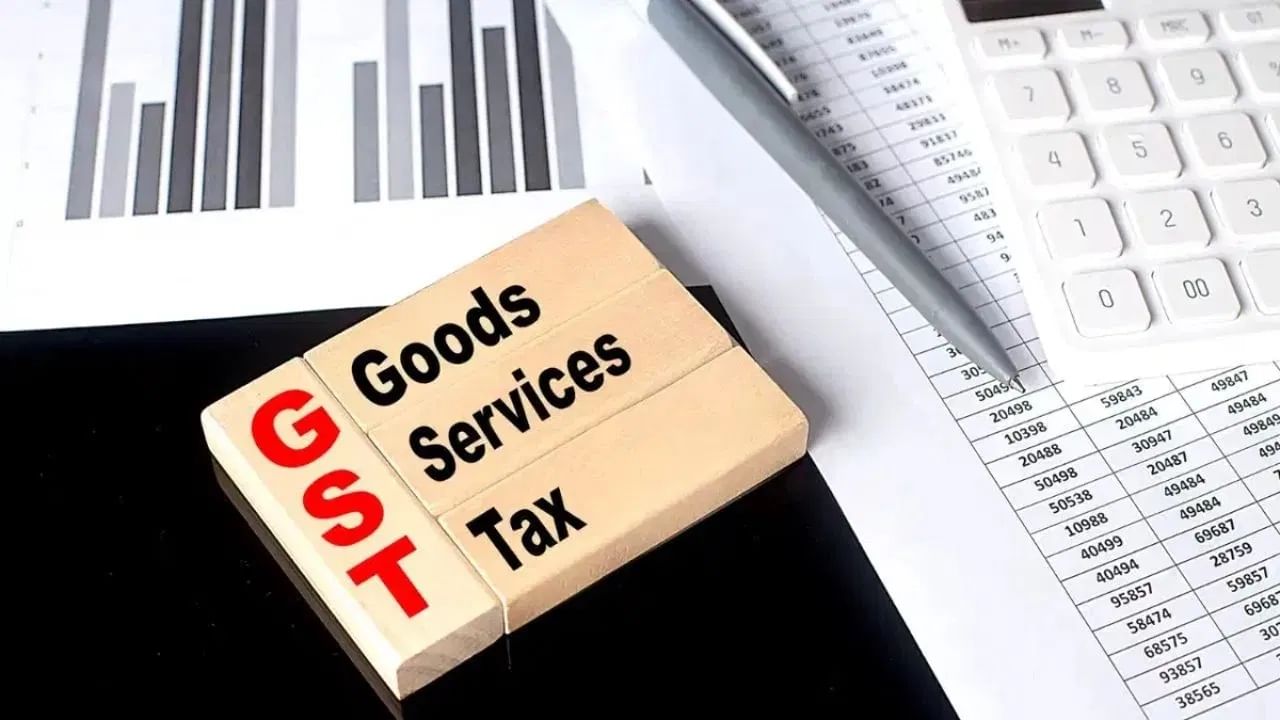 GST 2.0 ਵਿੱਚ ਸਰਕਾਰ ਦੇ ਸਕਦੀ ਹੈ ਵੱਡੀ ਰਾਹਤ, ਹੈਲਥ ਅਤੇ ਲਾਈਫ ਇੰਸ਼ੌਰੈਂਸ 'ਤੇ ਖਤਮ ਹੋ ਸਕਦੀ ਹੈ ਜੀਐਸਟੀ