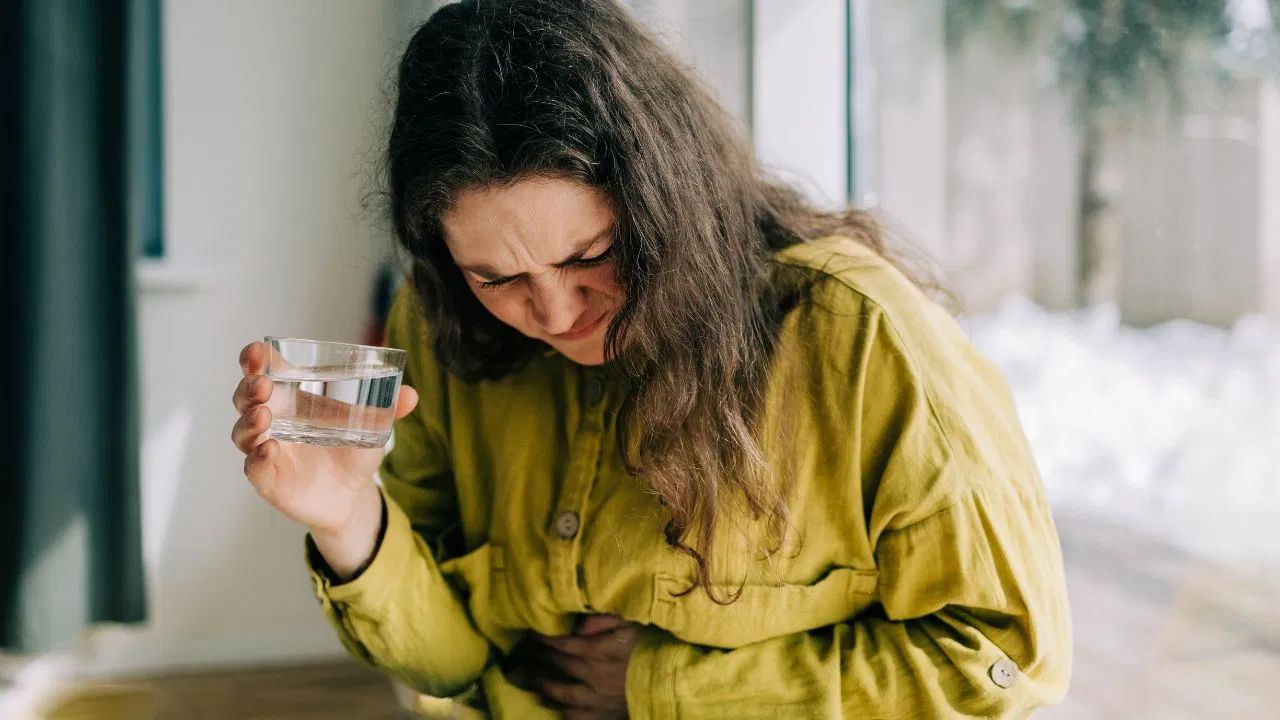 ਸਰੀਰ ਵਿੱਚ ਨਜ਼ਰ ਆ ਰਹੇ ਹਨ ਇਹ ਸੰਕੇਤ ਤਾਂ ਸਮਝ ਜਾਓ, ਲਿਵਰ ਨੂੰ ਡੀਟੌਕਸ ਕਰਨਾ ਹੈ ਜ਼ਰੂਰੀ