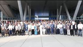 NCSL Summit ਵਿੱਚ ਪਹੁੰਚਿਆ ਭਾਰਤ ਦਾ ਸਭ ਤੋਂ ਵੱਡਾ ਵਿਧਾਨਕ ਵਫ਼ਦ, ਵਿਸ਼ਵਵਿਆਪੀ ਮੁੱਦਿਆਂ 'ਤੇ ਹੋਈ ਚਰਚਾ NCSL Summit ਵਿੱਚ ਪਹੁੰਚਿਆ ਭਾਰਤ ਦਾ ਸਭ ਤੋਂ ਵੱਡਾ ਵਿਧਾਨਕ ਵਫ਼ਦ, ਵਿਸ਼ਵਵਿਆਪੀ ਮੁੱਦਿਆਂ 'ਤੇ ਹੋਈ ਚਰਚਾ