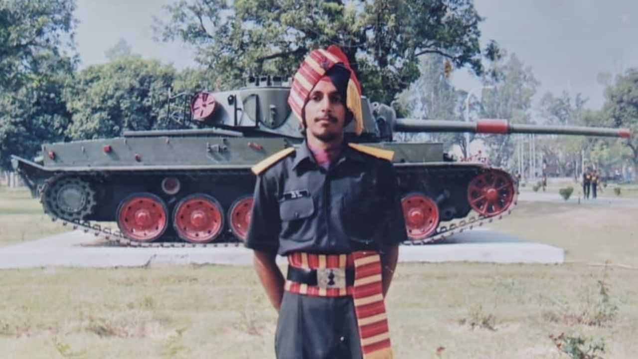 ਡਿਊਟੀ ਦੌਰਾਨ ਸ਼ਹੀਦ ਹੋਏ ਸੰਗਰੂਰ ਦੇ ਫੌਜੀ ਜਵਾਨ ਰਿੰਕੂ ਸਿੰਘ, ਸਿੱਕਮ ਚ ਸੀ ਤਾਇਨਾਤ ਡਿਊਟੀ ਦੌਰਾਨ ਸ਼ਹੀਦ ਹੋਏ ਸੰਗਰੂਰ ਦੇ ਫੌਜੀ ਜਵਾਨ ਰਿੰਕੂ ਸਿੰਘ, ਸਿੱਕਮ ਚ ਸੀ ਤਾਇਨਾਤ