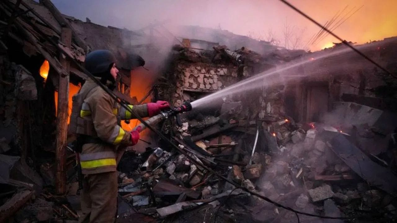 ਟਰੰਪ ਇੱਕ ਪਾਸੇ ਕਰਨ ਜਾ ਰਹੇ ਸ਼ਾਂਤੀ ਦੀ ਗੱਲ, ਦੂਜੇ ਪਾਸੇ ਯੂਕਰੇਨ ਨੇ ਤੇਜ਼ ਕੀਤੇ ਆਪਣੇ ਹਮਲੇ