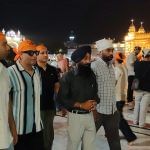 ਅਦਾਕਾਰ ਵਰੁਣ ਧਵਨ ਸ੍ਰੀ ਦਰਬਾਰ ਸਾਹਿਬ ਵਿਖੇ ਹੋਏ ਨਤਮਸਤਕ, ਬਾਰਡਰ 2 ਦੀ ਸ਼ੂਟਿੰਗ ਪੂਰੀ ਹੋਣ ‘ਤੇ ਕੀਤੀ ਅਰਦਾਸ ਅਦਾਕਾਰ ਵਰੁਣ ਧਵਨ ਸ੍ਰੀ ਦਰਬਾਰ ਸਾਹਿਬ ਵਿਖੇ ਹੋਏ ਨਤਮਸਤਕ, ਬਾਰਡਰ 2 ਦੀ ਸ਼ੂਟਿੰਗ ਪੂਰੀ ਹੋਣ ‘ਤੇ ਕੀਤੀ ਅਰਦਾਸ