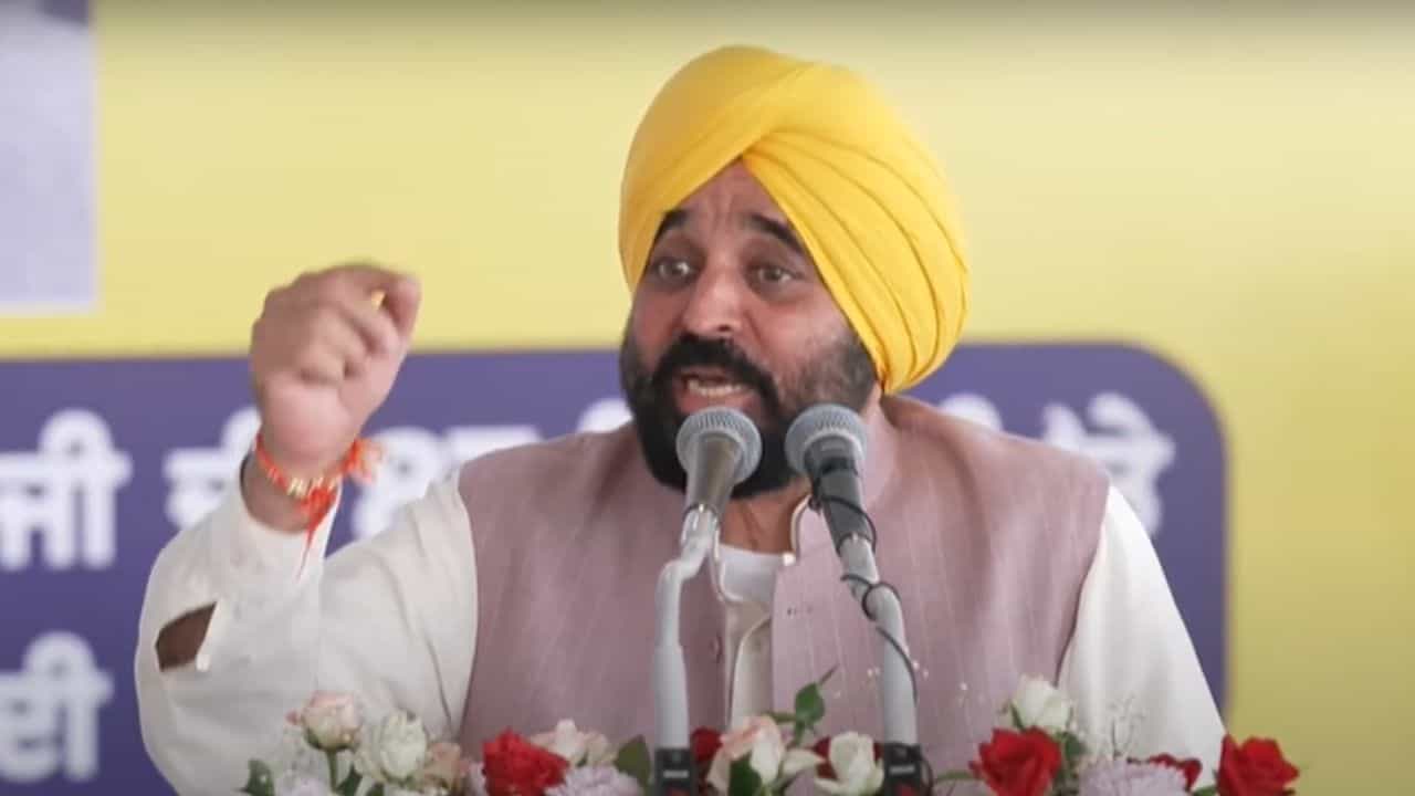 ਜੇਲ੍ਹ ਚ ਕੋਈ ਪੀਜ਼ੇ, ਬਰਗਰ ਜਾਂ ਗਾਰਲਿਕ ਬਰੈੱਡ ਨਹੀਂ ਮਿਲਣਗੇ, ਸੀਐਮ ਦਾ ਵਿਰੋਧੀਆਂ ਤੇ ਨਿਸ਼ਾਨਾ ਜੇਲ੍ਹ ਚ ਕੋਈ ਪੀਜ਼ੇ, ਬਰਗਰ ਜਾਂ ਗਾਰਲਿਕ ਬਰੈੱਡ ਨਹੀਂ ਮਿਲਣਗੇ, ਸੀਐਮ ਦਾ ਵਿਰੋਧੀਆਂ ਤੇ ਨਿਸ਼ਾਨਾ