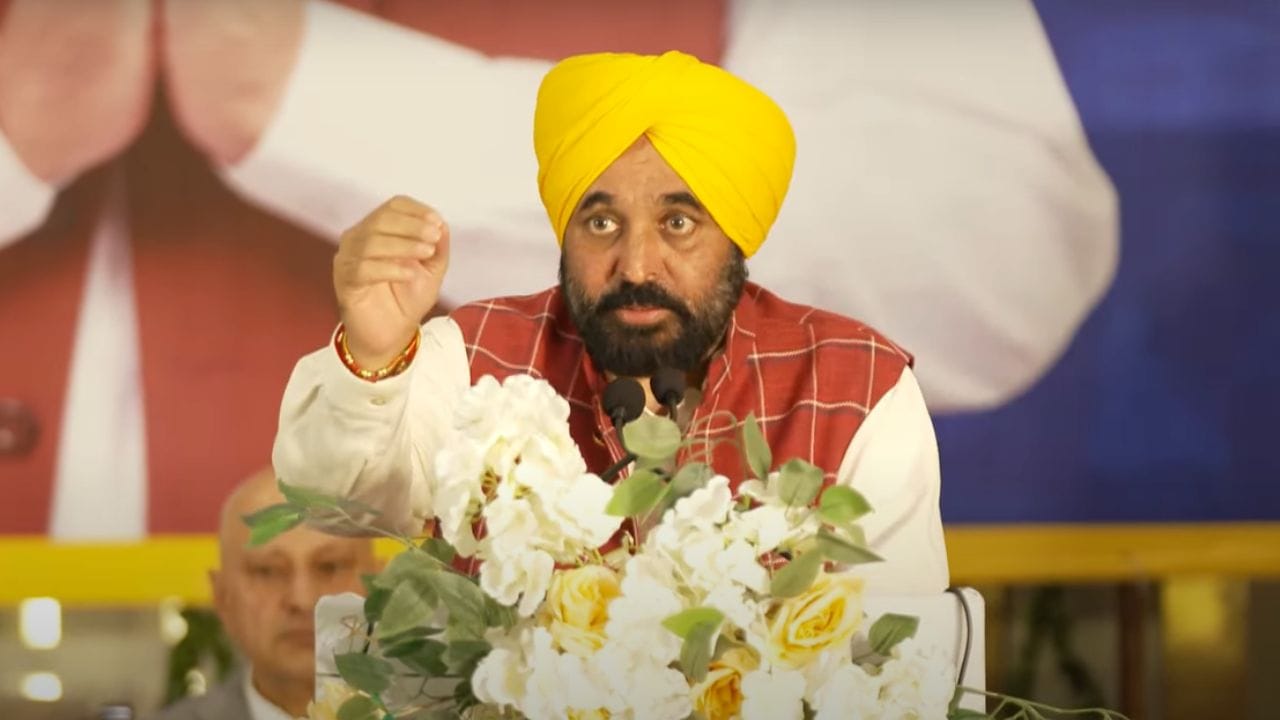 ਸੀਐਮ ਮਾਨ ਨੇ ਕੈਂਸਰ ਕੇਅਰ ਬੱਸਾਂ ਨੂੰ ਦਿਖਾਈ ਹਰ ਝੰਡੀ, ਲੋਕਾਂ ਦੀ ਕੀਤੇ ਜਾਣਗੇ ਟੈਸਟ ਤੇ ਇਲਾਜ਼