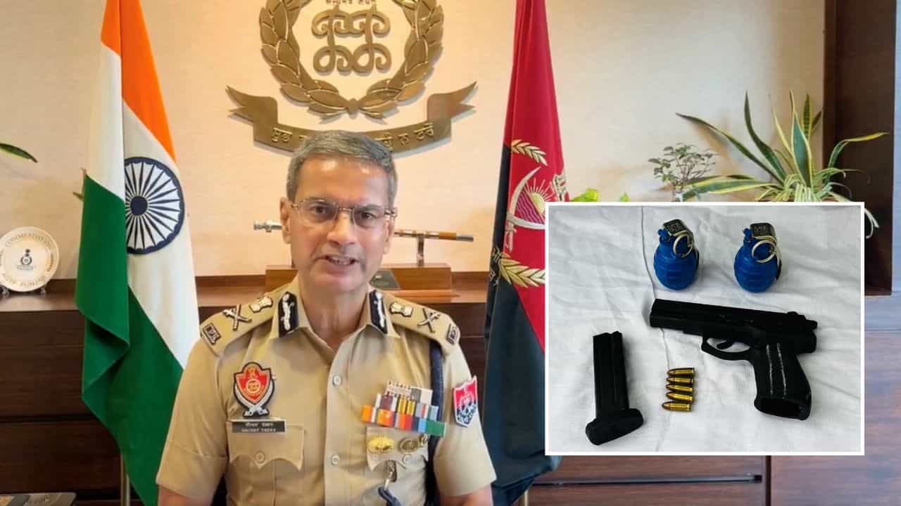 ਪੰਜਾਬ ਚ 15 ਅਗਸਤ ਤੋਂ ਪਹਿਲਾਂ BKI ਦੀ ਸਾਜ਼ਿਸ਼ ਨਾਕਾਮ, ਦੋ ਮੁਲਜ਼ਮ ਹੈਂਡ ਗ੍ਰਨੇਡ ਤੇ ਪਿਸਟਲ ਸਮੇਤ ਗ੍ਰਿਫ਼ਤਾਰ ਪੰਜਾਬ ਚ 15 ਅਗਸਤ ਤੋਂ ਪਹਿਲਾਂ BKI ਦੀ ਸਾਜ਼ਿਸ਼ ਨਾਕਾਮ, ਦੋ ਮੁਲਜ਼ਮ ਹੈਂਡ ਗ੍ਰਨੇਡ ਤੇ ਪਿਸਟਲ ਸਮੇਤ ਗ੍ਰਿਫ਼ਤਾਰ