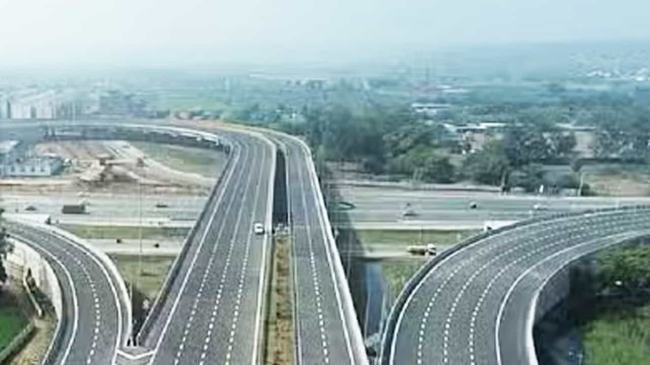 ਪੰਜਾਬ ਚ ਪ੍ਰਧਾਨ ਮੰਤਰੀ ਸੜਕ ਯੋਜਨਾ ਦੇ ਪ੍ਰਜੈਕਟ ਰੱਦ, ਕਰੀਬ 800 ਕਰੋੜ ਦੀ ਲਾਗਤ ਨਾਲ ਬਣਾਈਆਂ ਜਾਣੀਆਂ ਸਨ ਸੜਕਾਂ ਪੰਜਾਬ ਚ ਪ੍ਰਧਾਨ ਮੰਤਰੀ ਸੜਕ ਯੋਜਨਾ ਦੇ ਪ੍ਰਜੈਕਟ ਰੱਦ, ਕਰੀਬ 800 ਕਰੋੜ ਦੀ ਲਾਗਤ ਨਾਲ ਬਣਾਈਆਂ ਜਾਣੀਆਂ ਸਨ ਸੜਕਾਂ