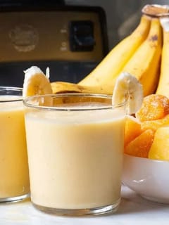 ਇਨ੍ਹਾਂ 4 ਲੋਕਾਂ ਨੂੰ ਕੱਦੇ ਭੁੱਲ ਕੇ ਵੀ ਨਹੀਂ ਖਾਣਾ ਚਾਹੀਦਾ ਦੁੱਧ ਨਾਲ ਕੇਲਾ...