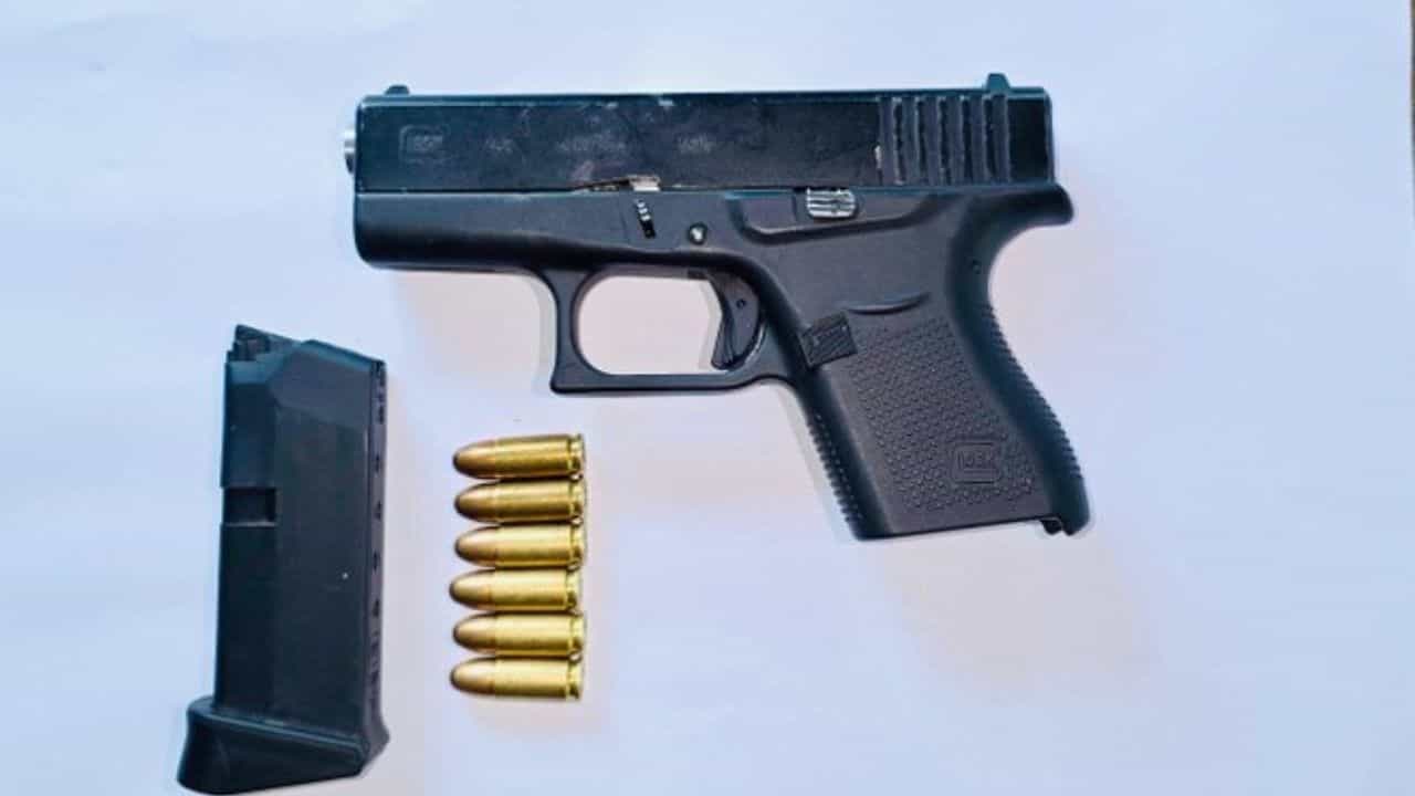 ਲਾਰੈਂਸ ਬਿਸ਼ਨੋਈ ਦੇ ਦੋ ਮੋਸਟ ਵਾਂਟਡ ਬਦਮਾਸ਼ ਗ੍ਰਿਫ਼ਤਾਰ, ਫਾਜ਼ਿਲਕਾ ਚ ਕਤਲ ਨੂੰ ਅੰਜ਼ਾਮ ਦੇਣ ਤੋਂ ਬਾਅਦ ਚੱਲ ਰਹੇ ਸਨ ਫ਼ਰਾਰ ਲਾਰੈਂਸ ਬਿਸ਼ਨੋਈ ਦੇ ਦੋ ਮੋਸਟ ਵਾਂਟਡ ਬਦਮਾਸ਼ ਗ੍ਰਿਫ਼ਤਾਰ, ਫਾਜ਼ਿਲਕਾ ਚ ਕਤਲ ਨੂੰ ਅੰਜ਼ਾਮ ਦੇਣ ਤੋਂ ਬਾਅਦ ਚੱਲ ਰਹੇ ਸਨ ਫ਼ਰਾਰ