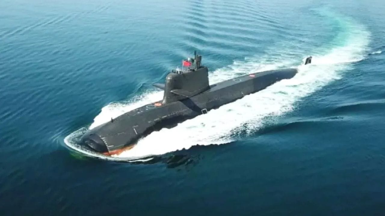 ਪਾਕਿਸਤਾਨ ਦੀ ਲੋੜ ਤੋਂ ਵੱਧ ਮਦਦ ਕਰ ਰਿਹਾ ਚੀਨ, ਹੰਗੋਰ ਕਲਾਸ ਪਣਡੁੱਬੀ ਦੇ ਕੇ ਵਧਾਈ ਚਿੰਤਾ