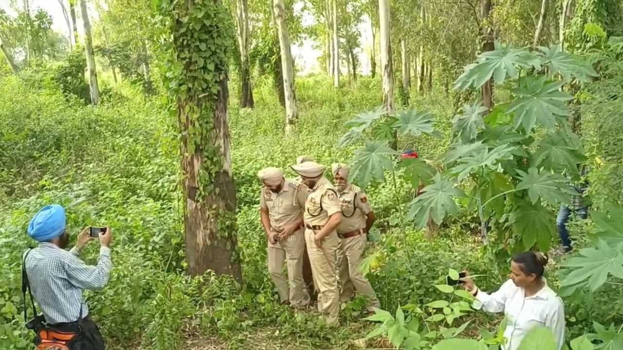 ਪੁਲਿਸ ਦੀ ਸਰਵਿਸ ਰਿਵਾਲਵਰ ਖੋਹ ਕੇ ਗੋਲੀ ਚਲਾਈ ਗਈ, ਜਵਾਬੀ ਕਾਰਵਾਈ ਚ ਲੱਗੀ ਗੋਲੀ ਪੁਲਿਸ ਦੀ ਸਰਵਿਸ ਰਿਵਾਲਵਰ ਖੋਹ ਕੇ ਗੋਲੀ ਚਲਾਈ ਗਈ, ਜਵਾਬੀ ਕਾਰਵਾਈ ਚ ਲੱਗੀ ਗੋਲੀ