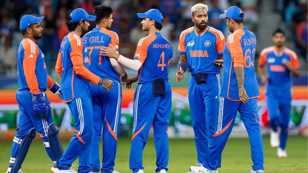 IND vs SL: ਟੀਮ ਇੰਡੀਆ ਨੇ ਲਗਾਇਆ ਜਿੱਤ ਦਾ ਛੱਕਾ, ਸ਼੍ਰੀਲੰਕਾ ਨੂੰ ਸੁਪਰ ਓਵਰ ਵਿੱਚ ਹਰਾਇਆ IND vs SL: ਟੀਮ ਇੰਡੀਆ ਨੇ ਲਗਾਇਆ ਜਿੱਤ ਦਾ ਛੱਕਾ, ਸ਼੍ਰੀਲੰਕਾ ਨੂੰ ਸੁਪਰ ਓਵਰ ਵਿੱਚ ਹਰਾਇਆ