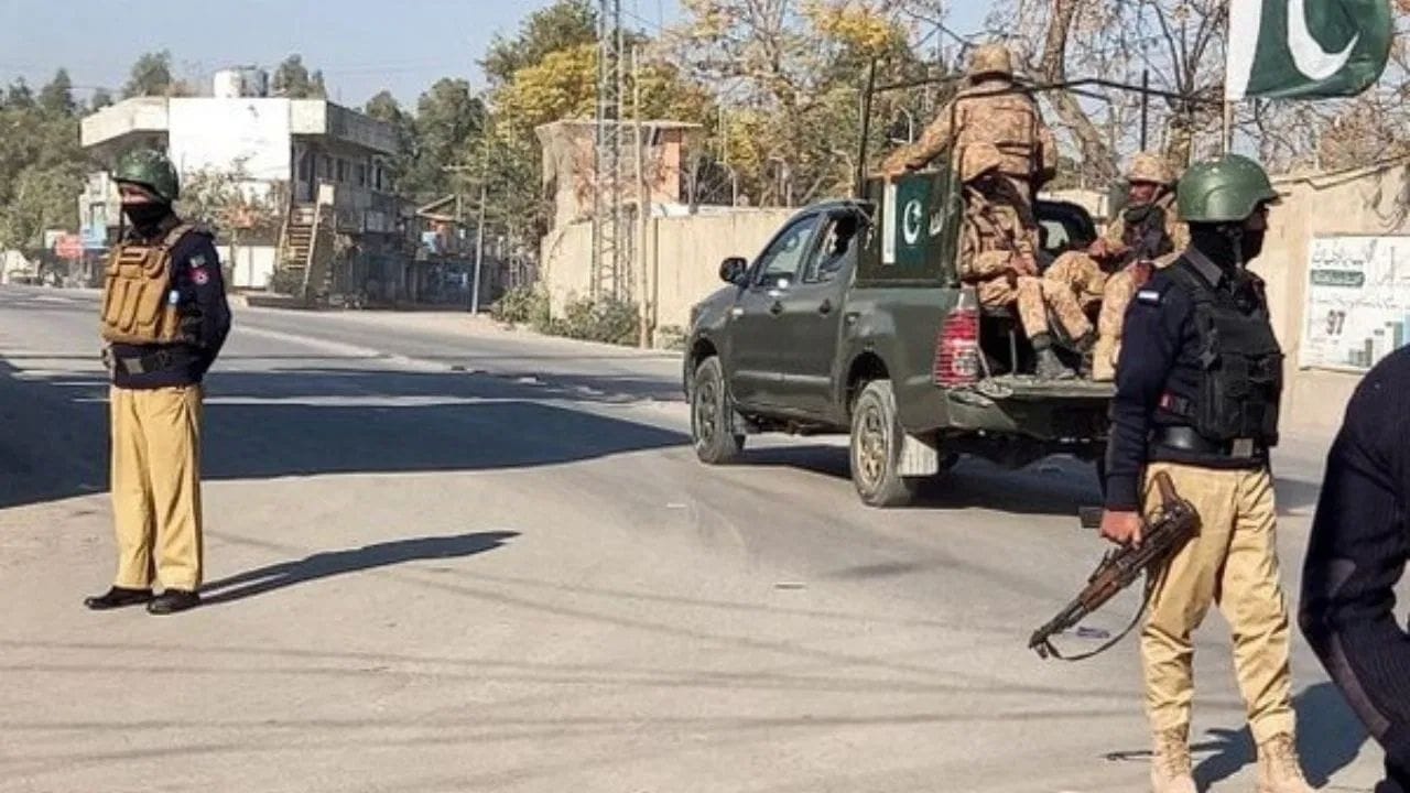 ਬਲੋਚਿਸਤਾਨ ਤੋਂ ਖੈਬਰ ਪਖਤੂਨਖਵਾ ਤੱਕ..ਪਾਕਿਸਤਾਨ ਵਿੱਚ ਤਿੰਨ ਆਤਮਘਾਤੀ ਹਮਲੇ, 22 ਦੀ ਮੌਤ, 40 ਜ਼ਖਮੀ