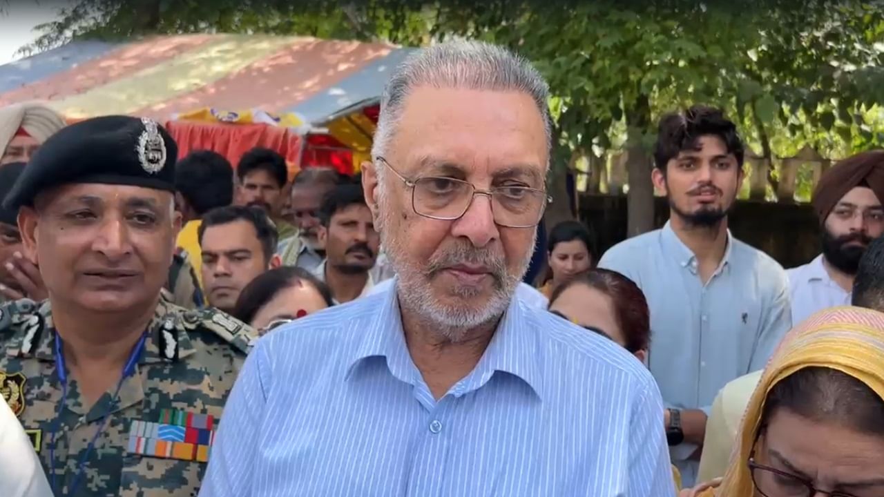 Diwali 2025: ਮਿਲਾਵਟਖੋਰਾਂ ਦੀ ਖੈਰ ਨਹੀਂ, ਪੰਜਾਬ ਸਰਕਾਰ ਨੇ ਚੁੱਕੇ ਕਿਹੜੇ ਕਦਮ? ਵੇਖੋ...