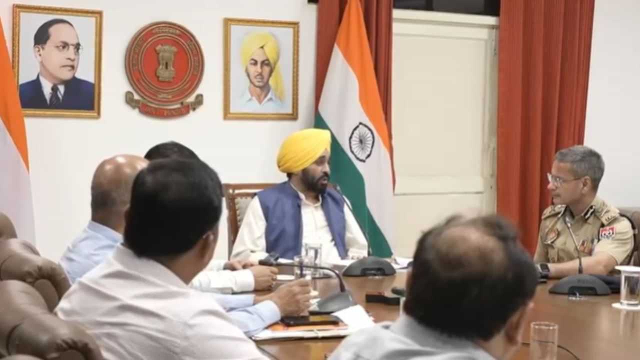 ਆਪਸੀ ਸਹਿਮਤੀ ਨਾਲ ਹੋਣਗੇ ਮਸਲੇ ਹੱਲ, ਮੁੱਖ ਮੰਤਰੀ ਨੇ ਅਫ਼ਸਰਾਂ ਨੂੰ ਜਾਰੀ ਕੀਤੇ ਨਿਰਦੇਸ਼