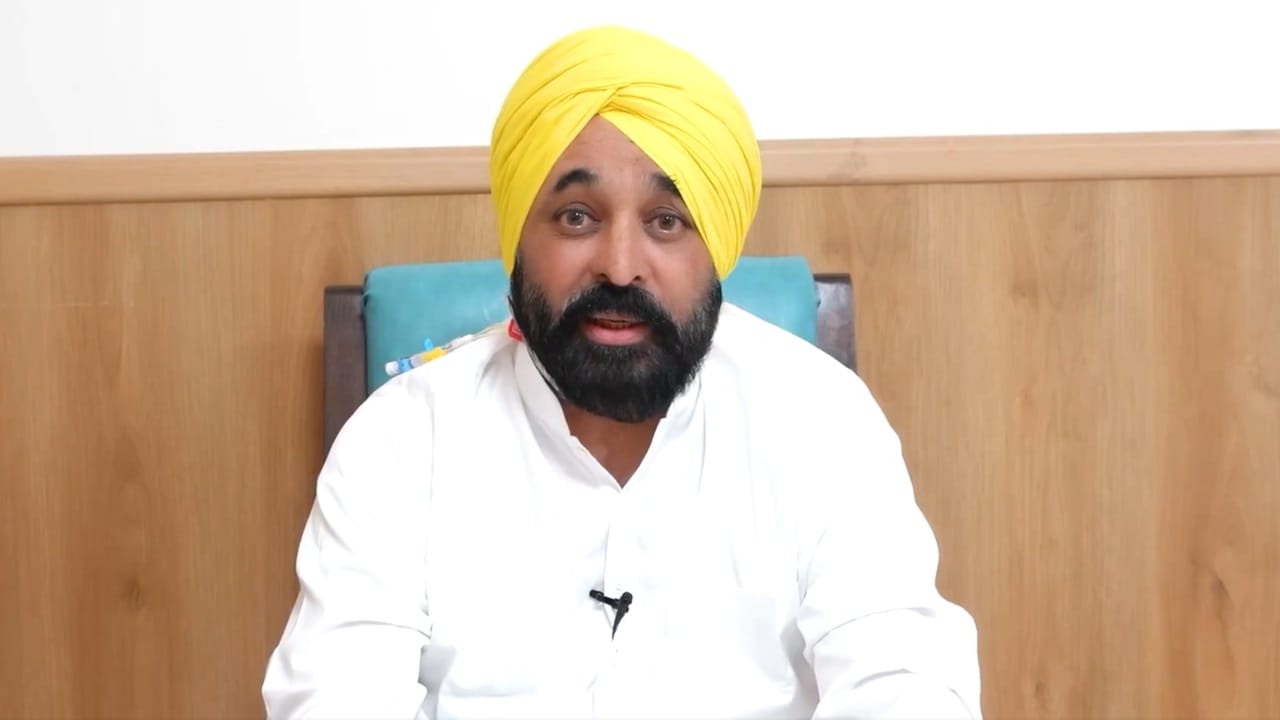 Punjab Flood: 45 ਦਿਨਾਂ ਅੰਦਰ ਮਿਲੇਗਾ ਹਰ ਚੀਜ਼ ਦਾ ਮੁਆਵਜ਼ਾ,   ਹੜ੍ਹ ਪੀੜਤਾਂ ਲਈ ਸੀਐਮ ਮਾਨ ਦਾ ਵੱਡਾ ਐਲਾਨ